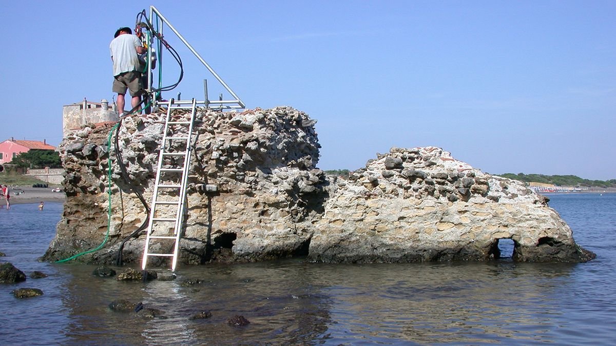 We Finally Know Why Ancient Roman Concrete Outlasts Our Own