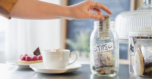 Tipping etiquette: What's the right amount to tip?