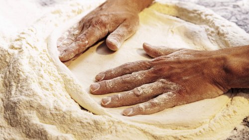 What You Should Know Before Making Homemade Pizza