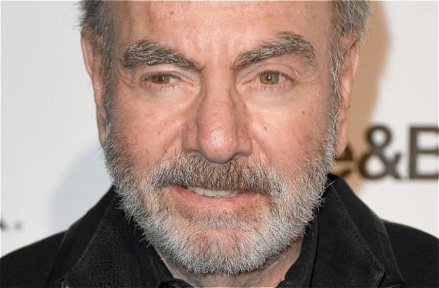 The Tragic Reason Why You Don't Hear About Neil Diamond Anymore