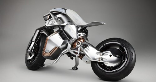 Yamaha presents bizarre, twisting, self-balancing Motoroid 2