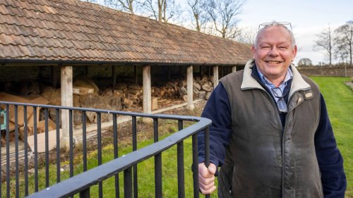 Man denied permission for solar panels battles 2,200 acre solar farm next door