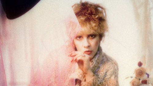 11 REASONS WHY STEVIE NICKS REMAINS A ROCK & ROLL ROLE MODEL