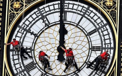 Clocks to read 11:59:60 tonight as time lords add leap second