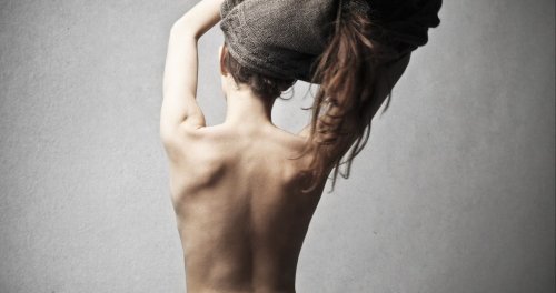For the second time in a week, an airport traveler strips naked and causes havoc