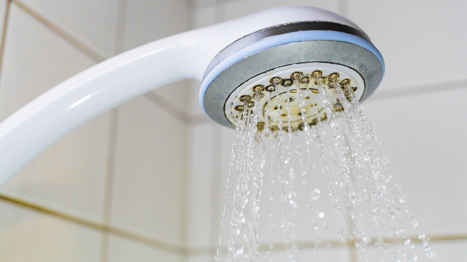 The Simple WD-40 Hack That'll Fix A Clogged Shower Head