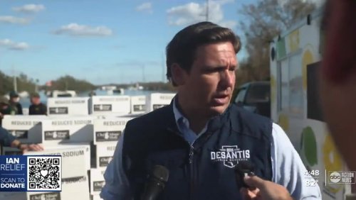 Hurricane Ian: Volunteers argue with Ron DeSantis staff as relief work halted for press visit