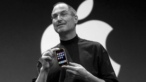 'After Steve': New Book Claims Apple Spiraling After Loss of Iconic Founder