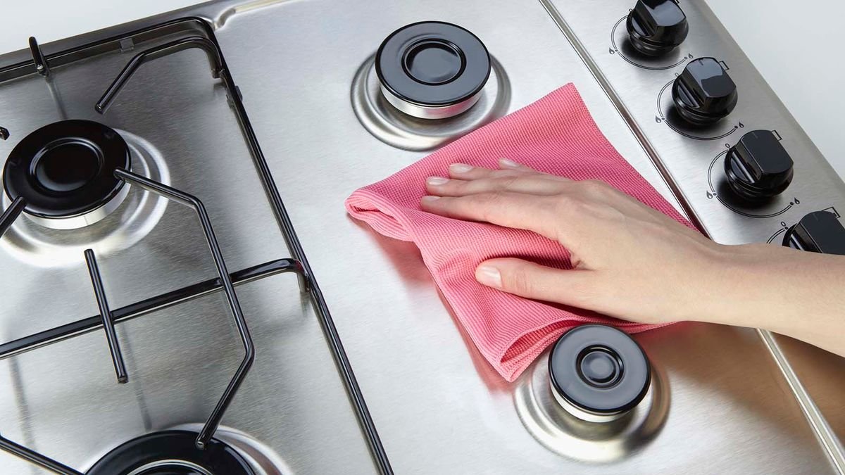 How to Remove Scratches From Stainless Steel Appliances