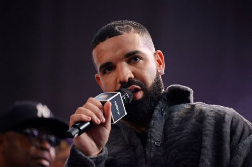 10 TIMES DRAKE HAS BEEN SPOTTED TRENDING ON OUR TIMELINES RECENTLY