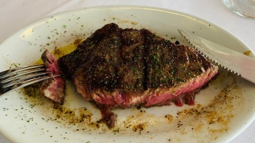 Ruth's Chris Steakhouse Vs Capital Grille: What's The Difference?