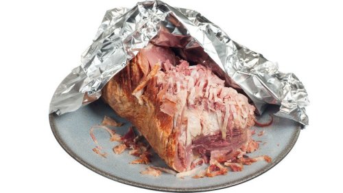 Wrapping Your Leftovers In Foil Is More Dangerous Than You Think