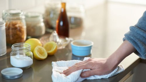 8 Fantastic Uses for Baking Soda and Vinegar — Plus Other Clever Cleaning Hacks