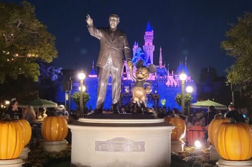 Now Is The Perfect Time To Visit Disneyland