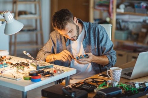 The Right to Repair Movement Is Heating Up—What All DIYers Need to Know