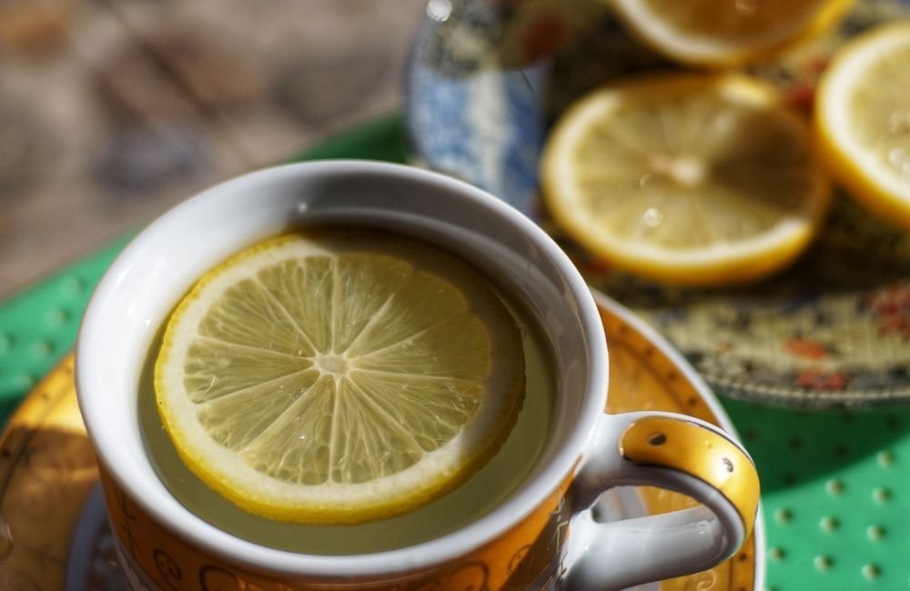 I Drank Lemon Water Every Morning for a Week and Experienced Shocking Effects