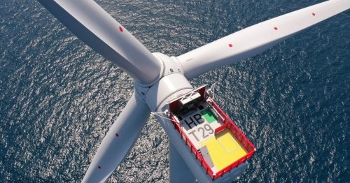 World's largest offshore wind farm generates its first power