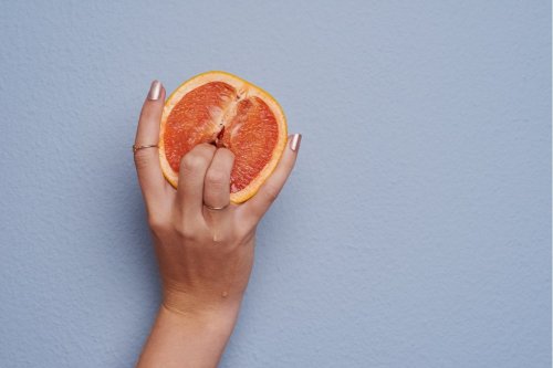 What is 'vabbing' and why are women using it to make themselves more attractive