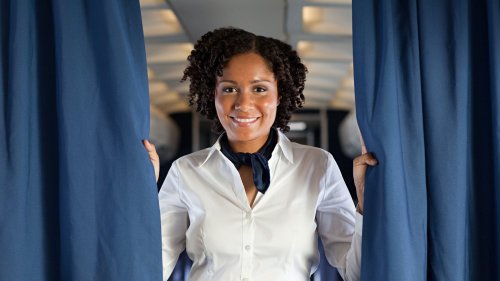 How To Choose The Right Airplane Seats For Your Travel Style