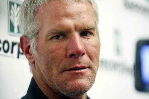 favre-asks-to-be-dismissed-from-mississippi-welfare-lawsuit-flipboard