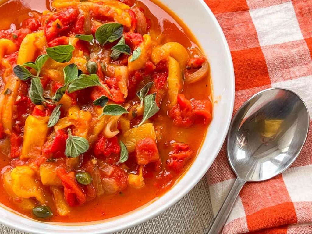 Peperonata Napoletana: Hearty and Delicious
