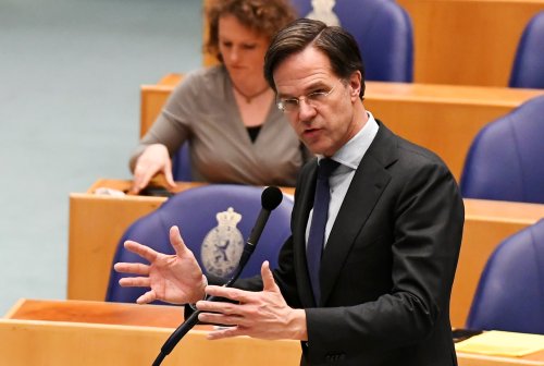Niederländischer Ministerpräsident übersteht Misstrauensvotum nur knapp