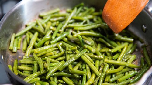 The Preparation Mistake Most People Make When Sautéing