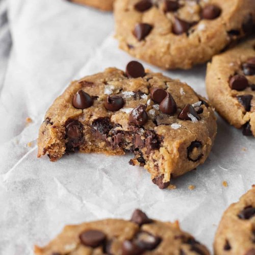 Insanely Delicious Chocolate Chip Cookies