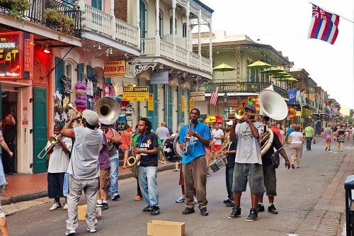 7 Top-Rated Fall Attractions In New Orleans