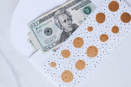 Use your year-end bonus on one of these smart money moves 