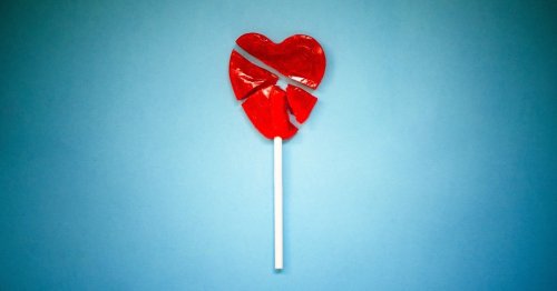 If you're noticing these signs in your partner, it's time to call things off