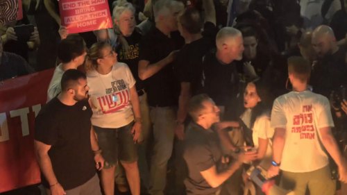 Israel: Protesters in Tel Aviv call for Gaza ceasefire, return of hostages (2)