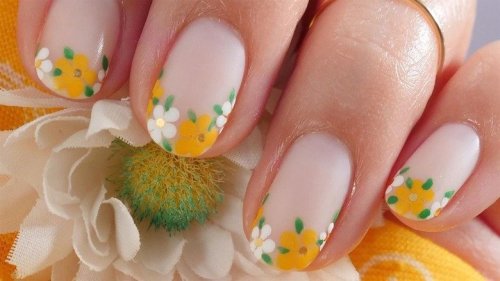 We've Already Got Your Sneak Peek At The Hottest Nail Trends For Spring 2024