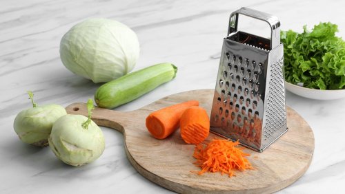 Mistakes Everyone Makes With Their Box Graters