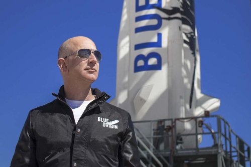Blue Origin boss Jeff Bezos set for launch on his New Shepard craft 