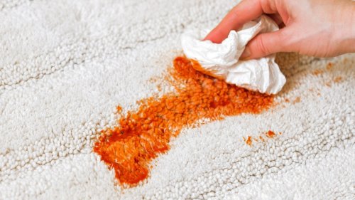 Carpet Stains Will Disappear If You Use These Household Staples 