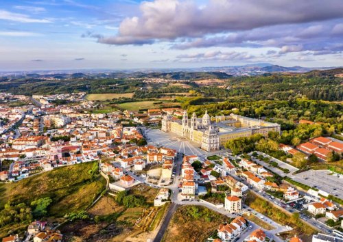Magazine - TRAVEL PORTUGAL