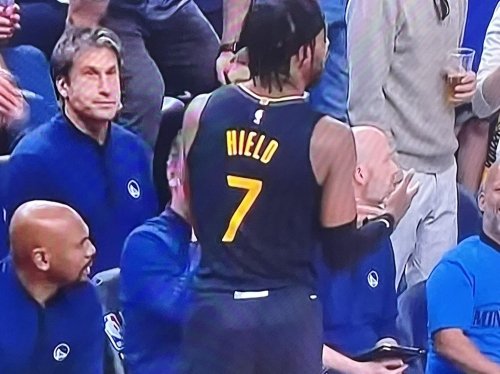 The Internet roasts Buddy Hield for embarrassing in-game wardrobe malfunction