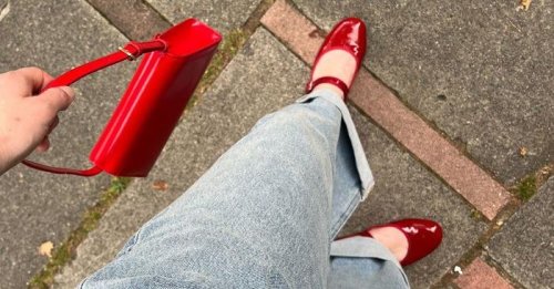 This Fresh Flat-Shoe Trend Is Dominating