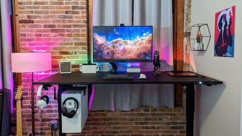 Best gaming desks that can fit all of your gaming gear