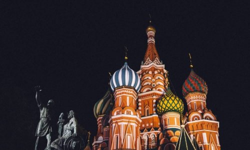 RUSSIA DIVIDED OVER CRYPTO