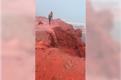 'Blood rain' is one of the freakiest and coolest phenomenons in nature