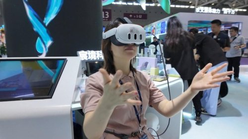 China: AI-oriented robots, 3D innovation technologies take center stage at cultural industry fair