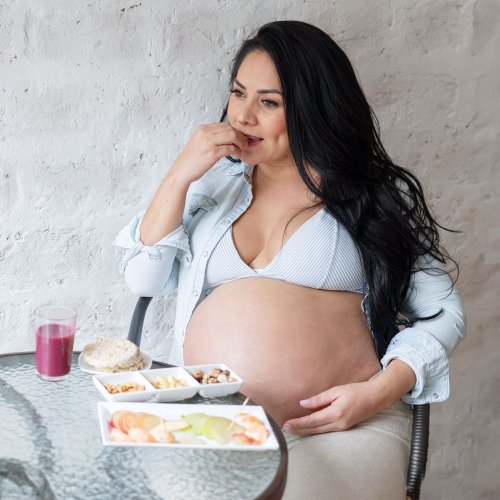 The #1 Healthiest Pregnancy Diet, Says a New Study