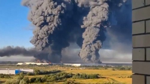 Ukrainian strikes hit Russian logistics center