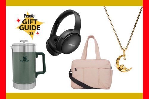 2022 Holiday Gift Guide: 23 Editor-Picked Christmas Gift Ideas for Women