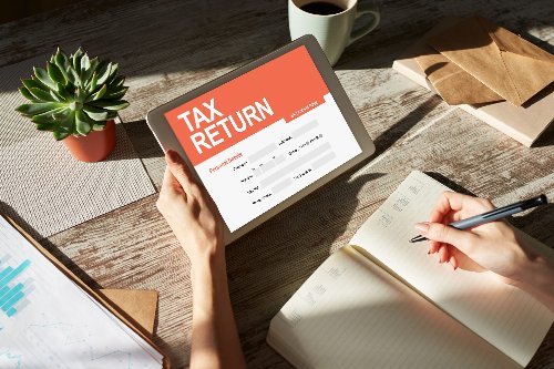 TaxAct vs TurboTax: Which One Is Better?