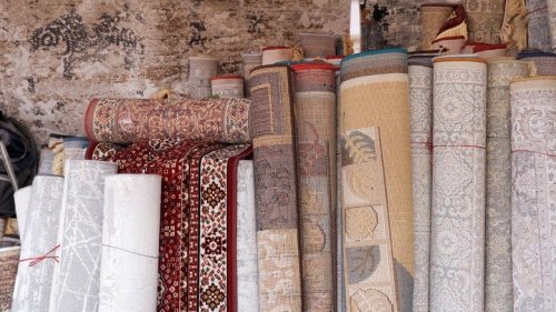 Common Mistakes People Make When Choosing A New Rug