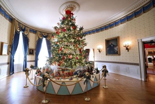 Christmas at the White House includes 33,000 ornaments & 98 trees