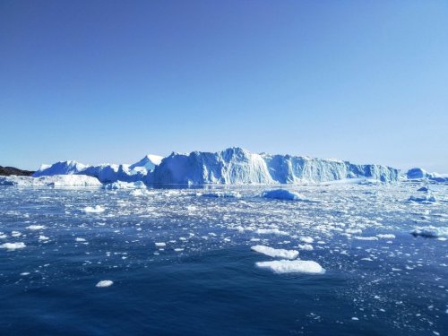 Magazine - ANTARCTICA  & THE ARCTIC